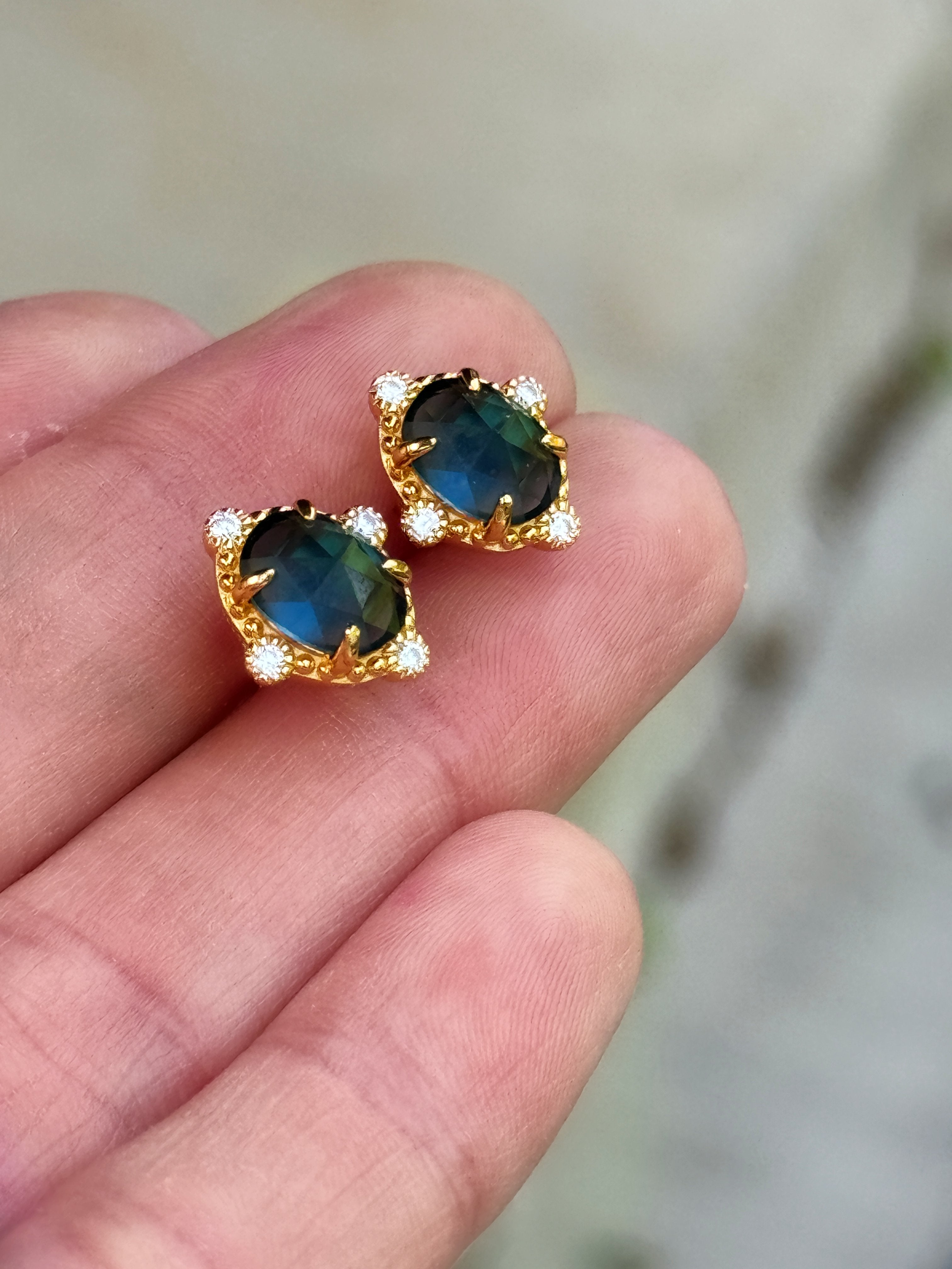 Vivian Grace Jewelry Earrings Ocean Versailles Stud Earrings