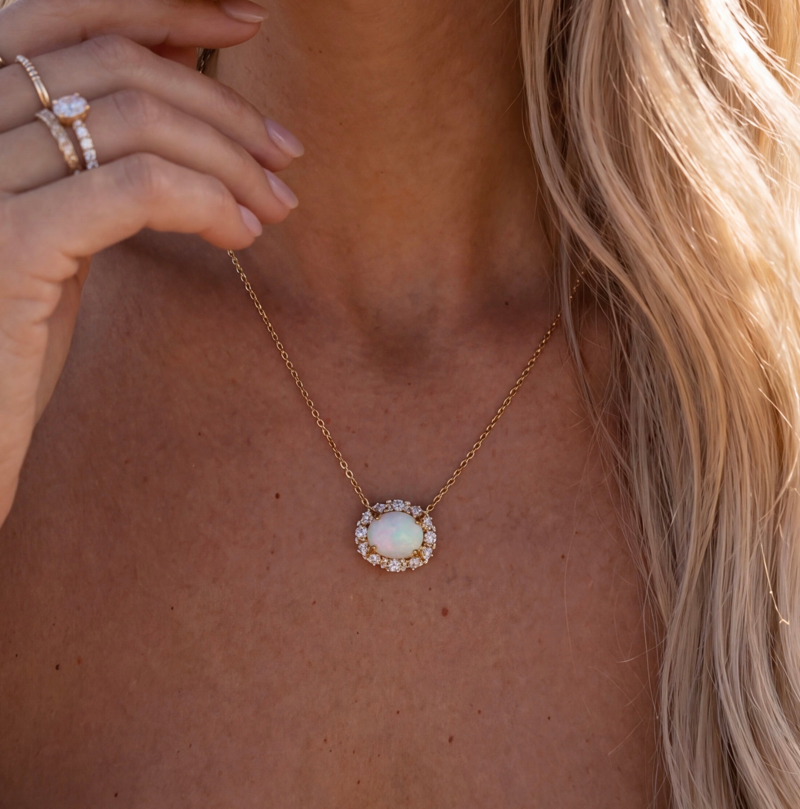 Vivian Grace Jewelry Necklace Poppy Necklace - Kyocera Opal