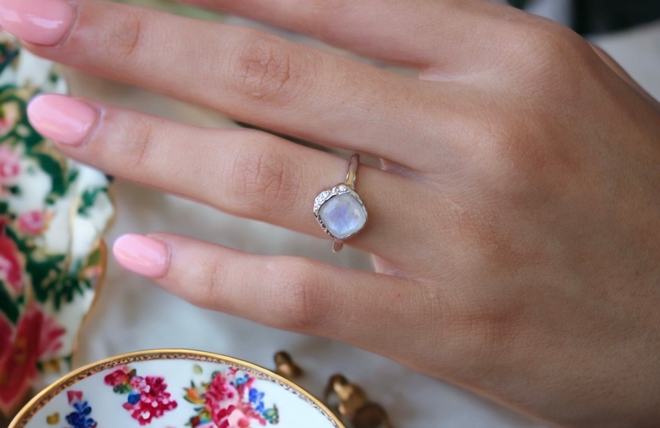 Vivian Grace Jewelry Ring Luxe Freeform Moonstone Ring