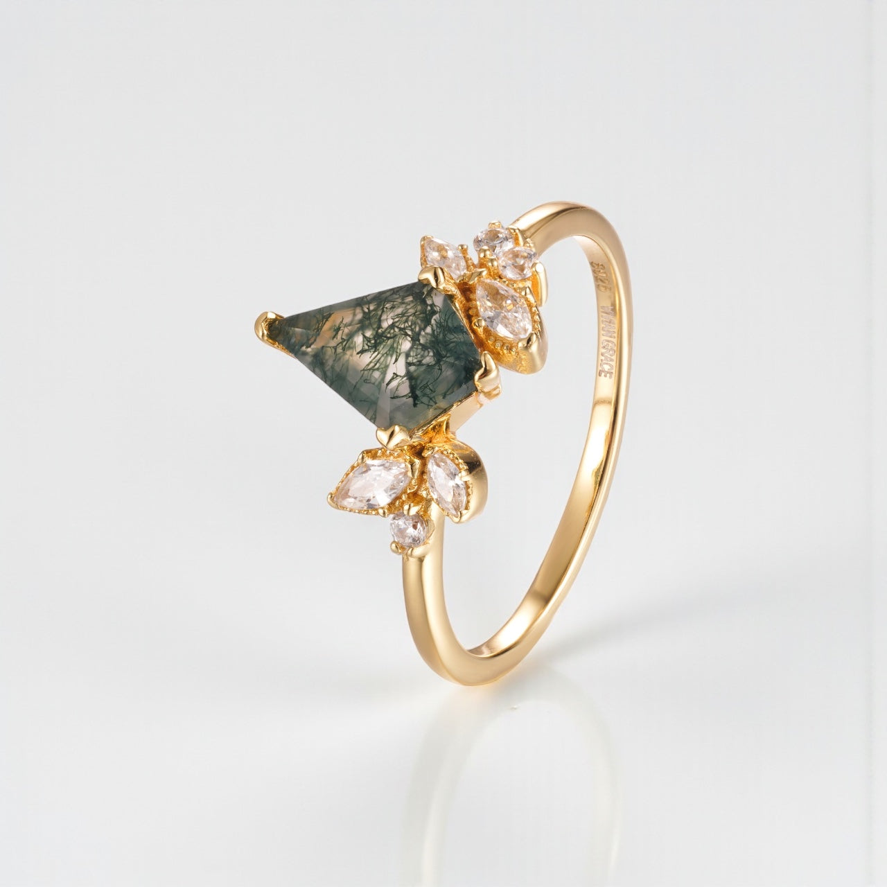Vivian Grace Jewelry Ring The Emeliene Ring - Moss Agate