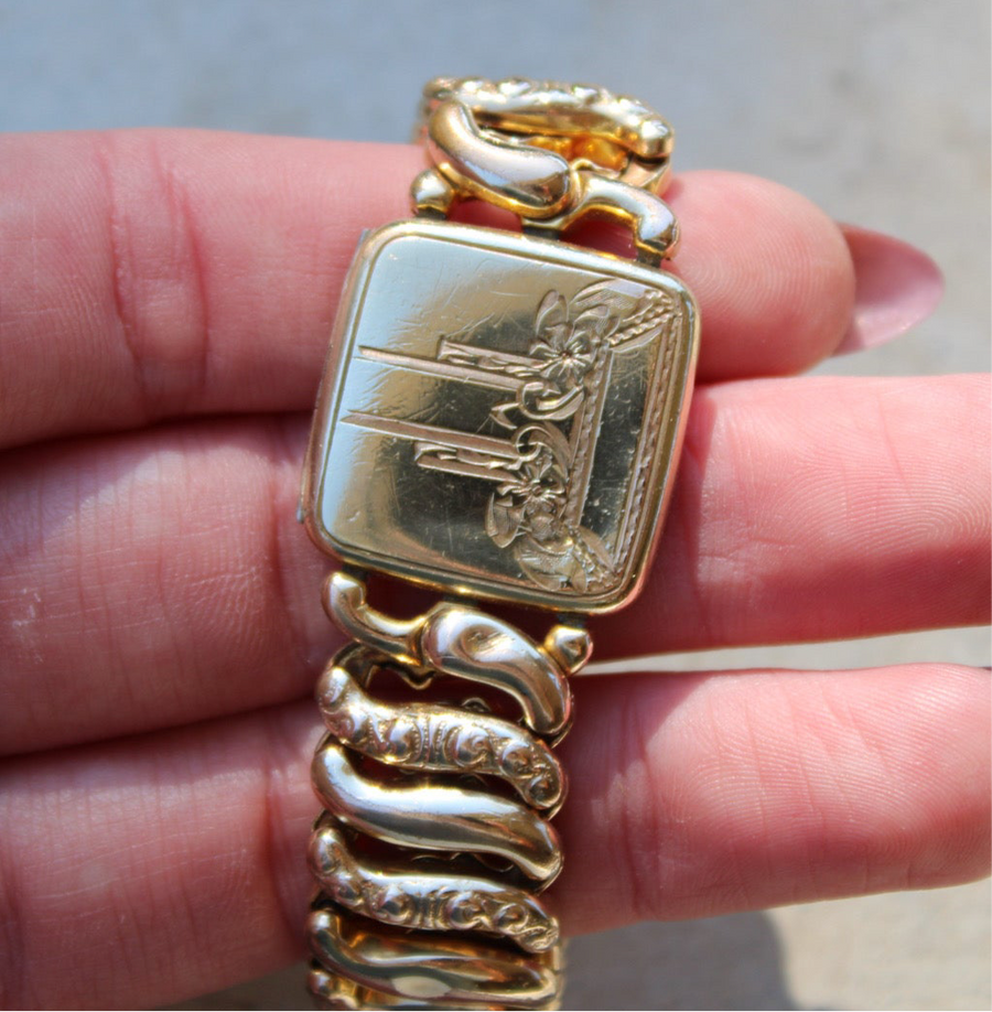 Vivian Grace Vintage Bracelet Gold Gold Filled Sweetheart Bracelet with Locket- Vintage