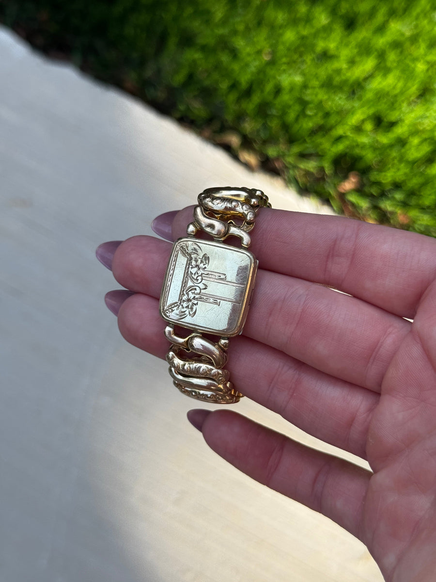 Vivian Grace Vintage Bracelet Gold Gold Filled Sweetheart Bracelet with Locket- Vintage