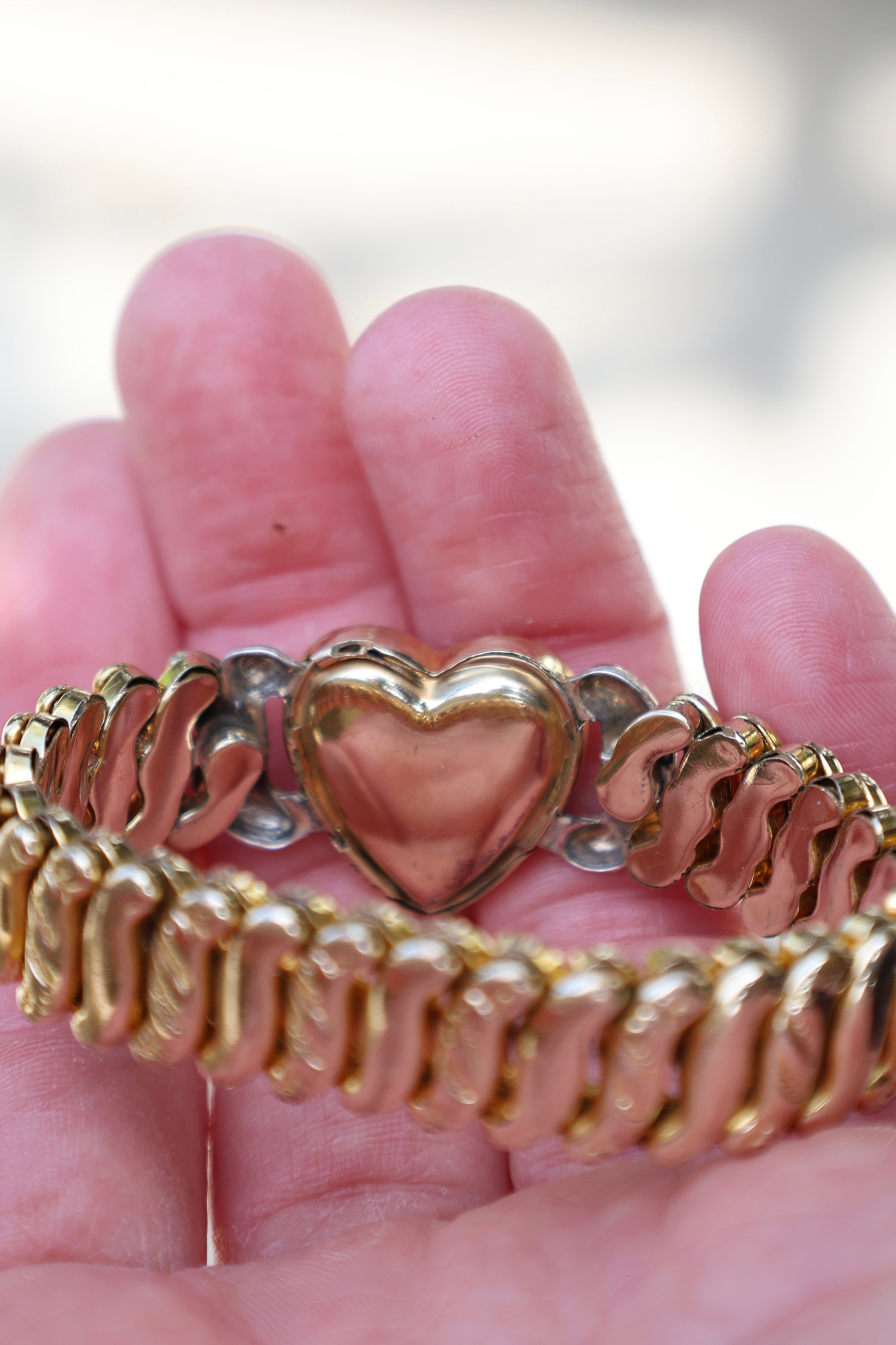 Vivian Grace Vintage Bracelet Gold La Mode Monogram Heart Gold Filled Sweetheart Expansion Bracelet - Vintage (Copy)