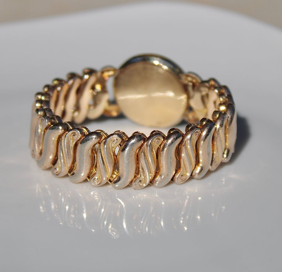 Vivian Grace Vintage Bracelet Gold Speidel Gold-Filled Sweetheart Bracelet with engraved floral locket- Vintage