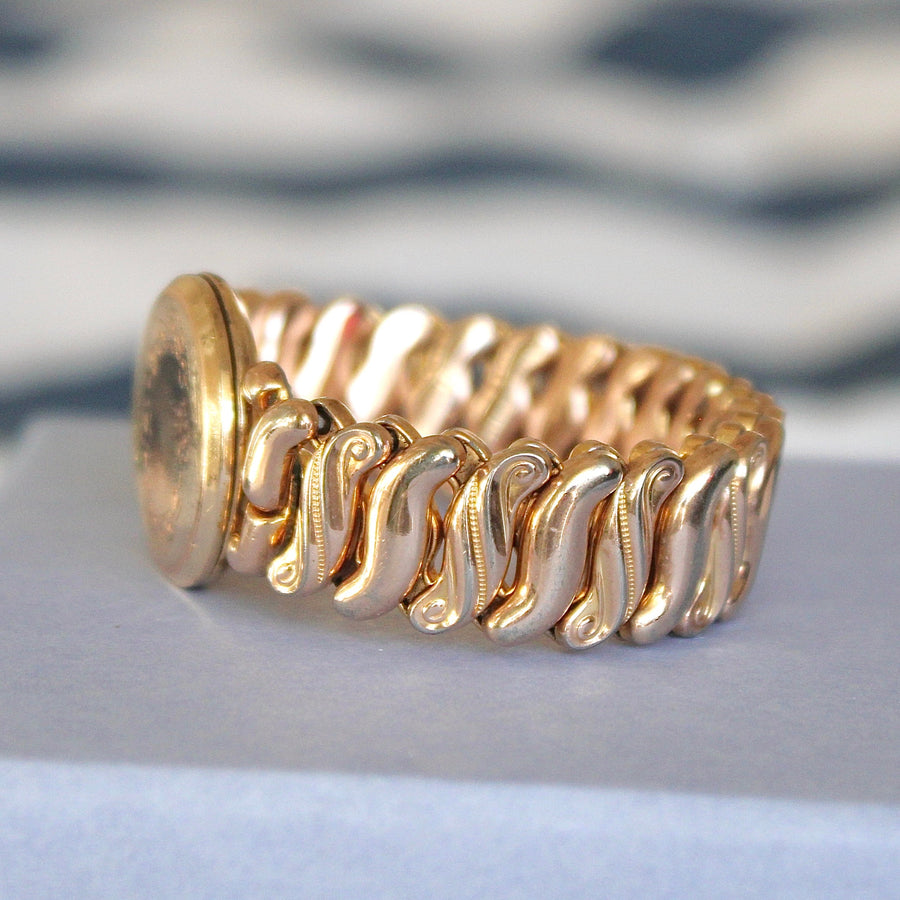 Vivian Grace Vintage Bracelet Gold Speidel Gold-Filled Sweetheart Bracelet with engraved floral locket- Vintage