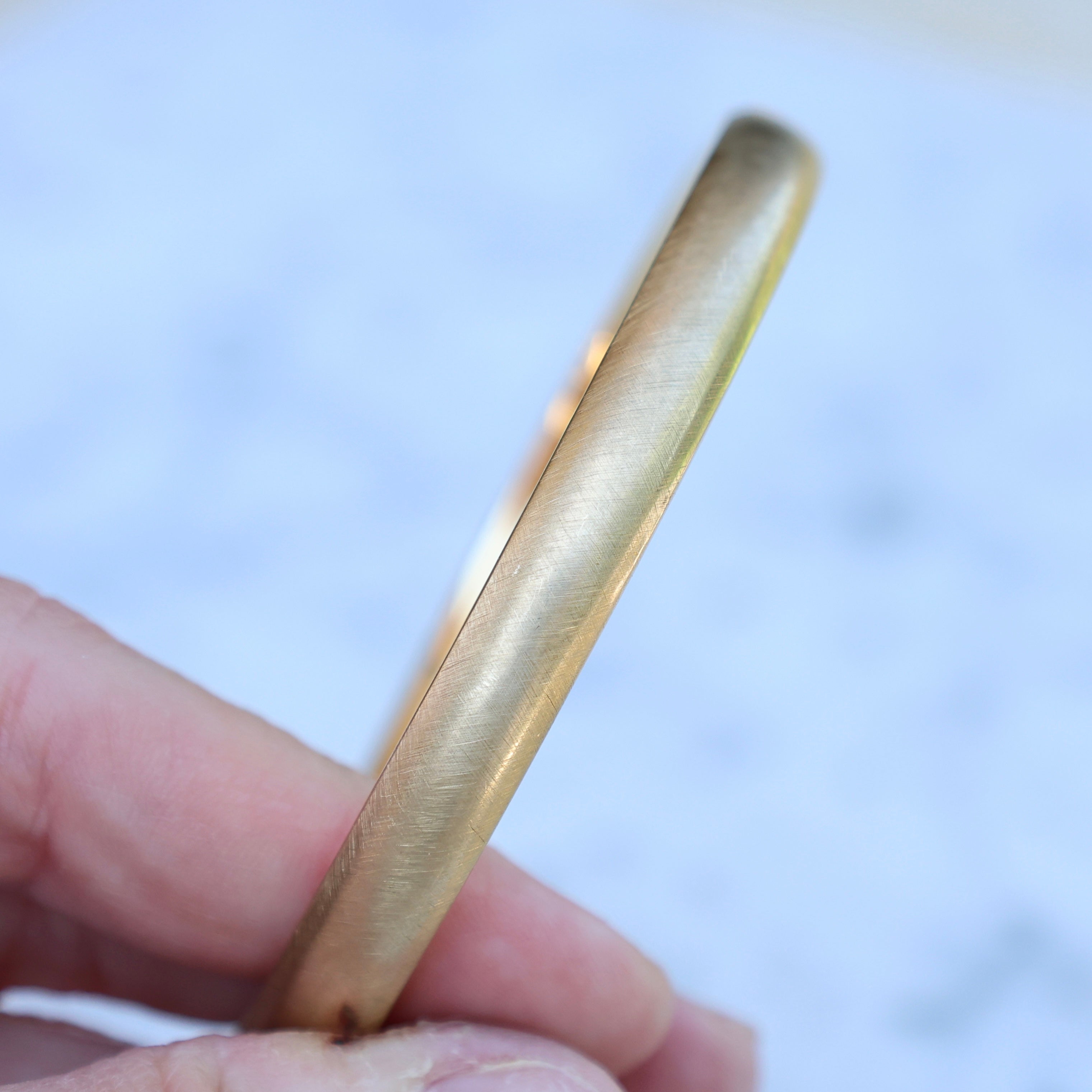 Vivian Grace Vintage Bracelet Gold Vintage 12k Gold-Filled Floral Etched Bangle Bracelet- slim design