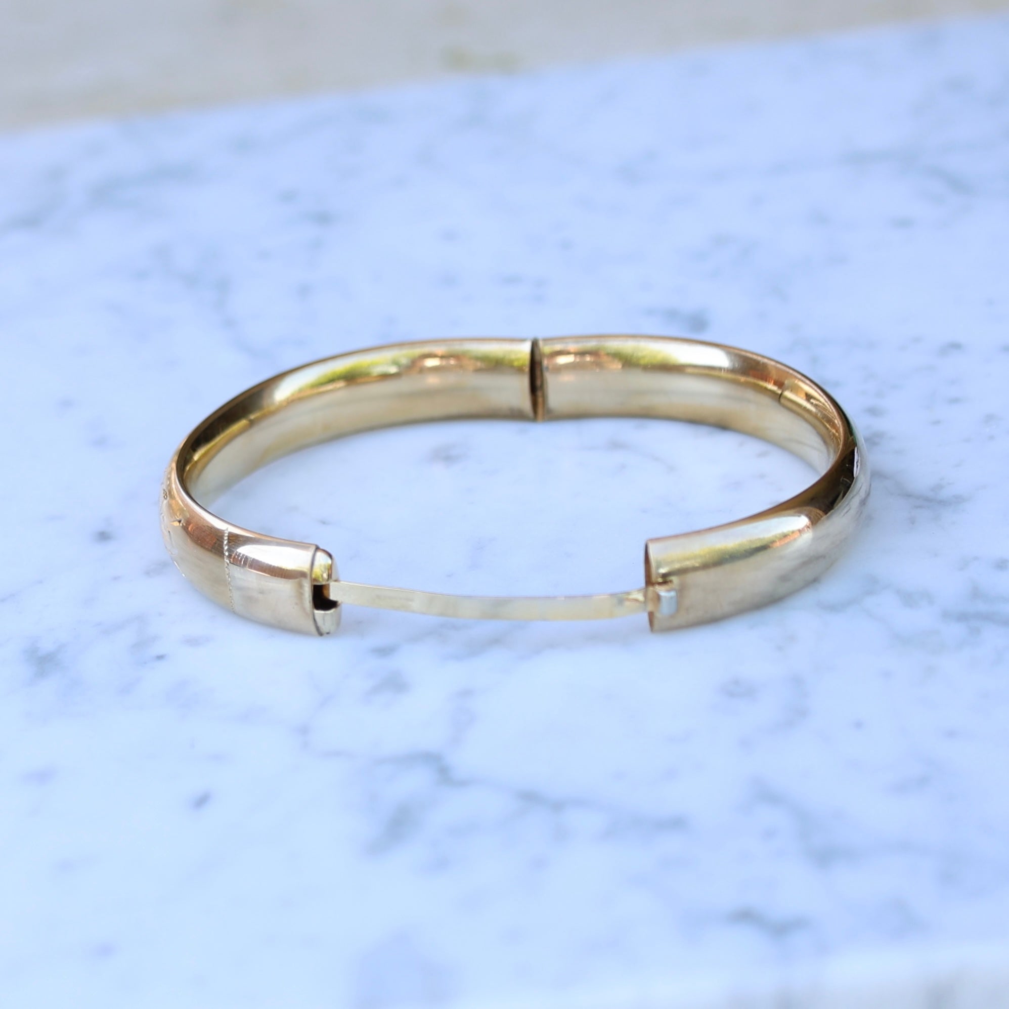 Vivian Grace Vintage Bracelet Gold Vintage 14k Gold-Filled Floral Etched Bangle Bracelet- Engraveable