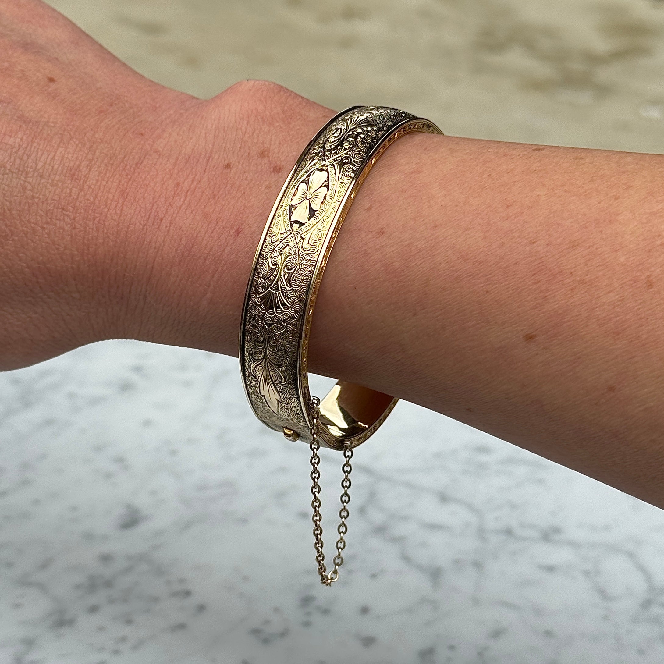 Vivian Grace Vintage Bracelet Gold Vintage Hinged 12k Gold Filled Etched Floral Bangle Bracelet - Hayward