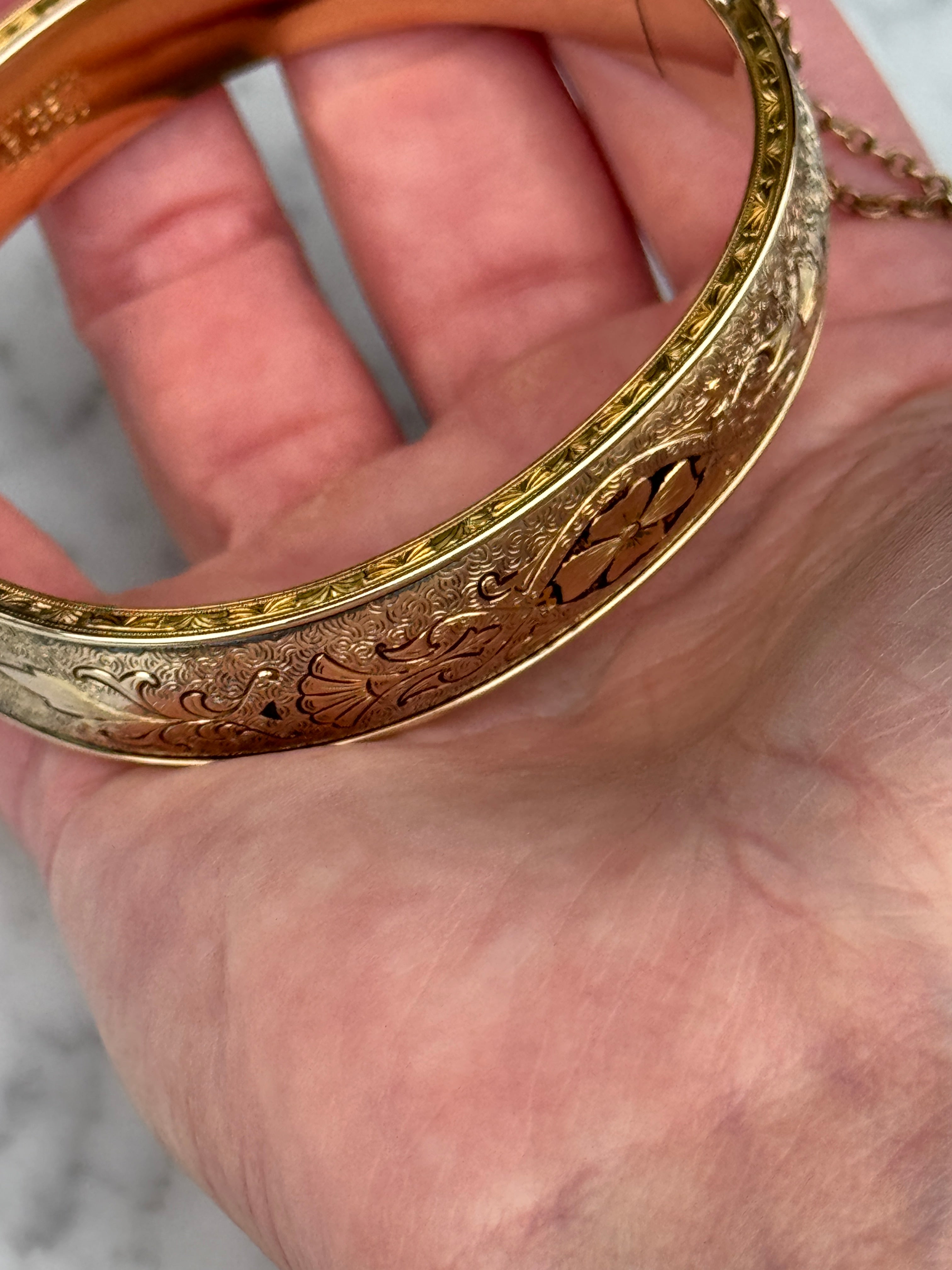 Vivian Grace Vintage Bracelet Gold Vintage Hinged 12k Gold Filled Etched Floral Bangle Bracelet - Hayward