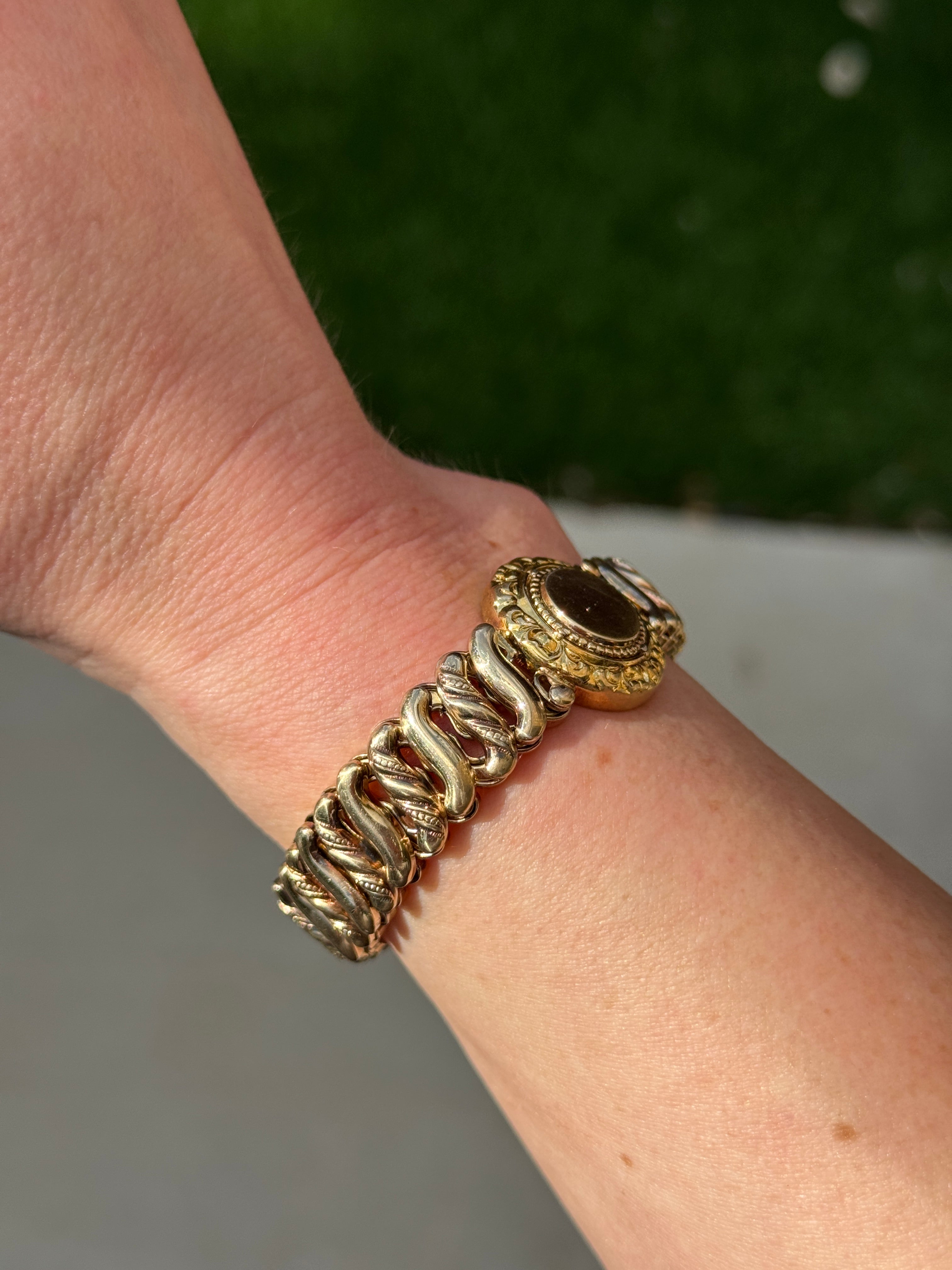 Vivian Grace Vintage Bracelet Gold Vintage Sweetheart Bracelet by DF Briggs Co