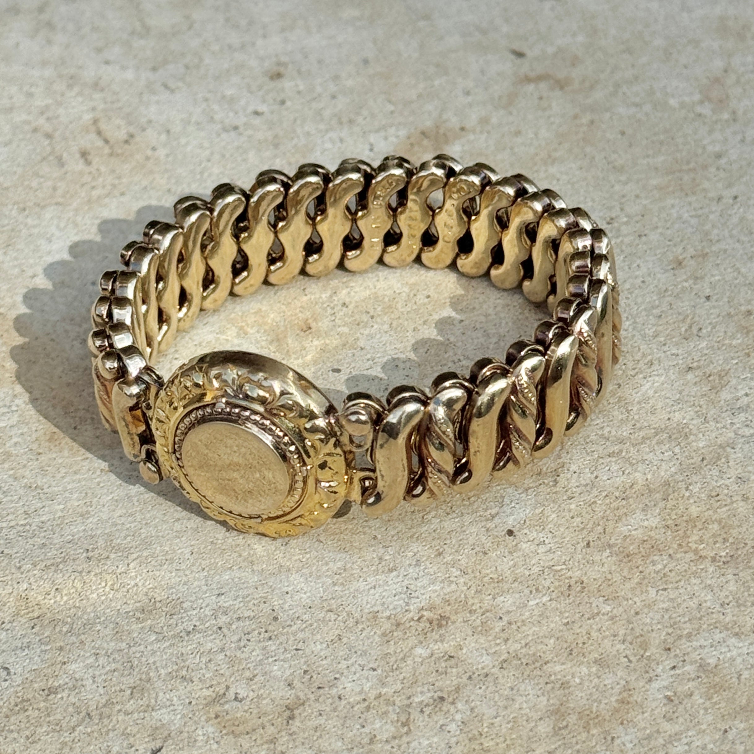 Vivian Grace Vintage Bracelet Gold Vintage Sweetheart Bracelet by DF Briggs Co
