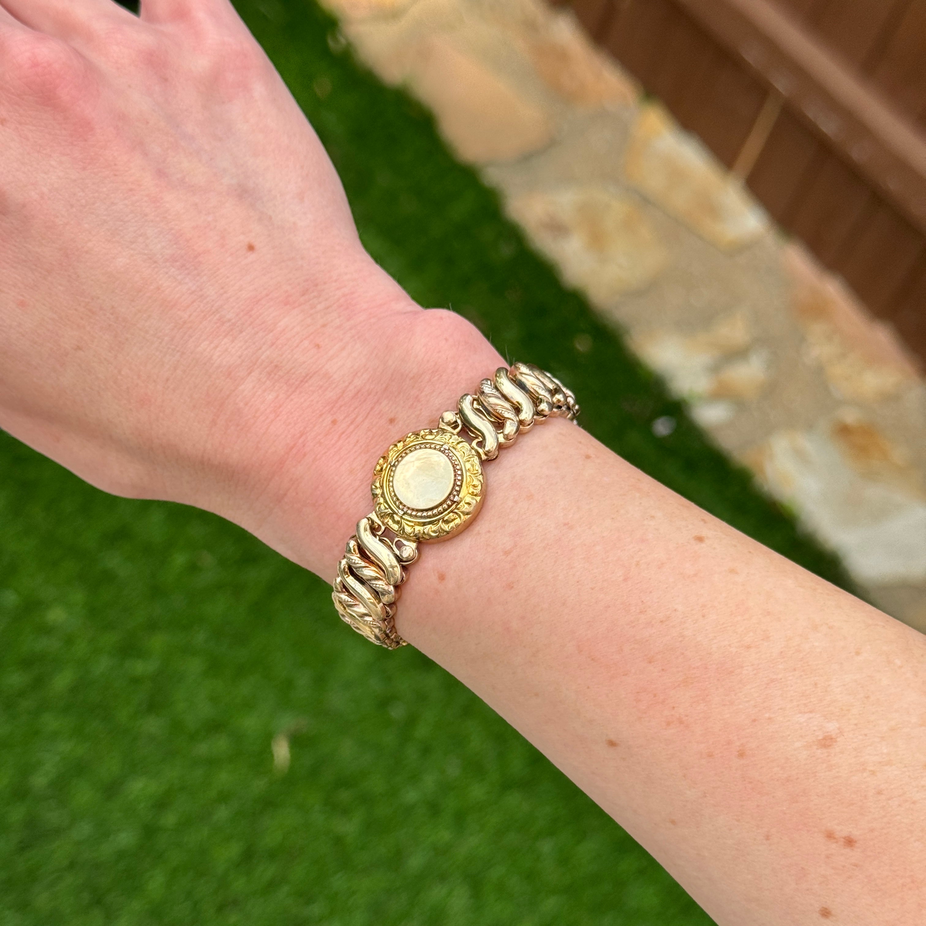 Vivian Grace Vintage Bracelet Gold Vintage Sweetheart Bracelet by DF Briggs Co
