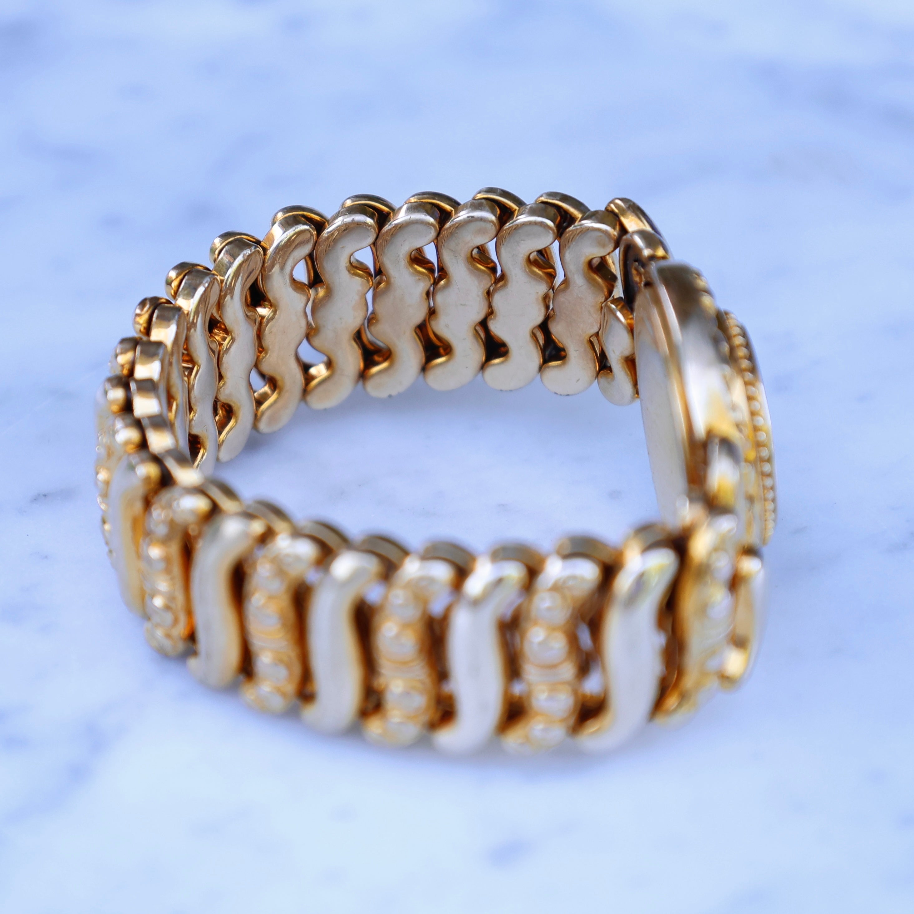 Vivian Grace Vintage Bracelet Gold Vintage Sweetheart Expansion Bracelet