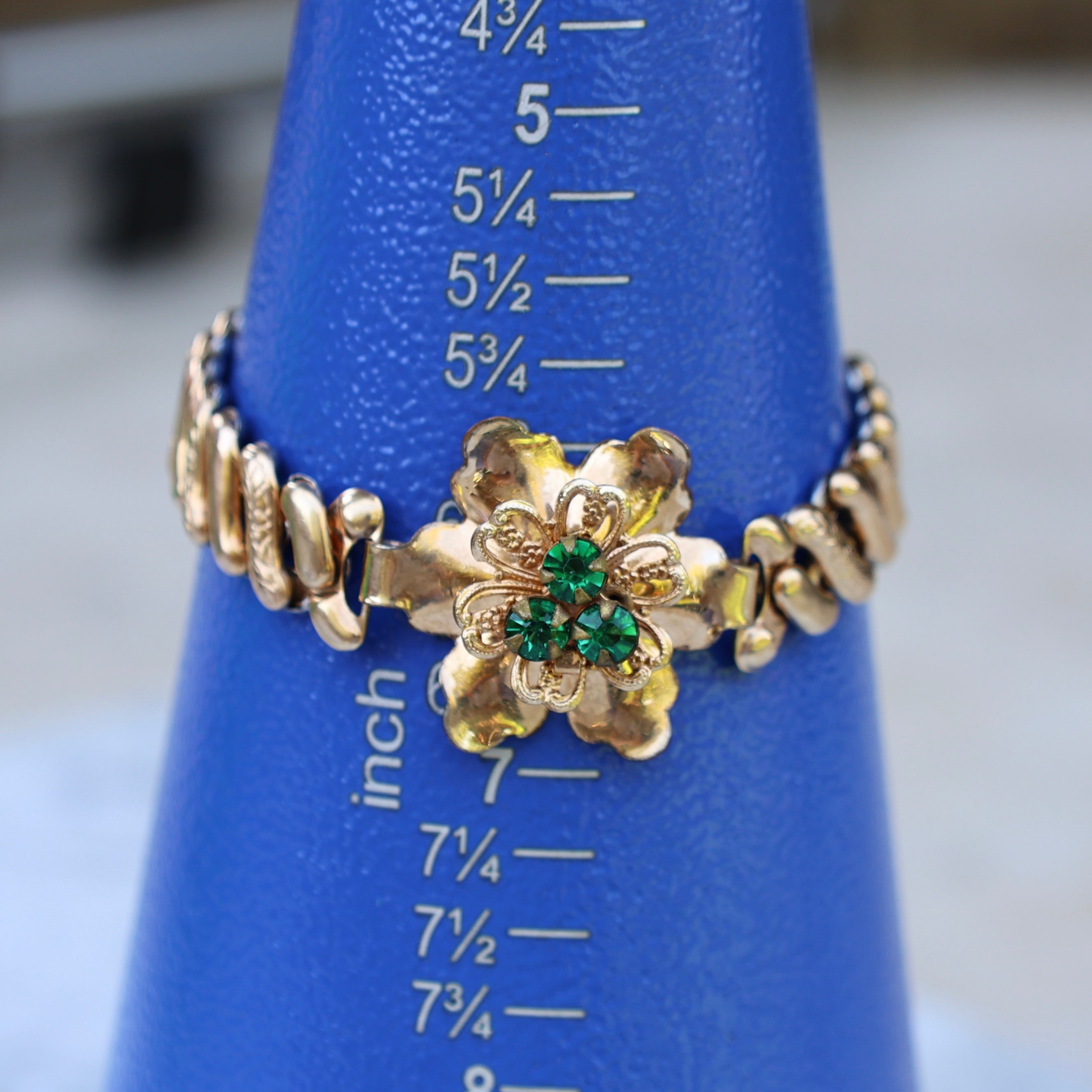 Vivian Grace Vintage Bracelet Vintage Emerald Paste Flower Sweetheart Expansion Bracelet (circa 1940)- 1/20 12k Gold Filled