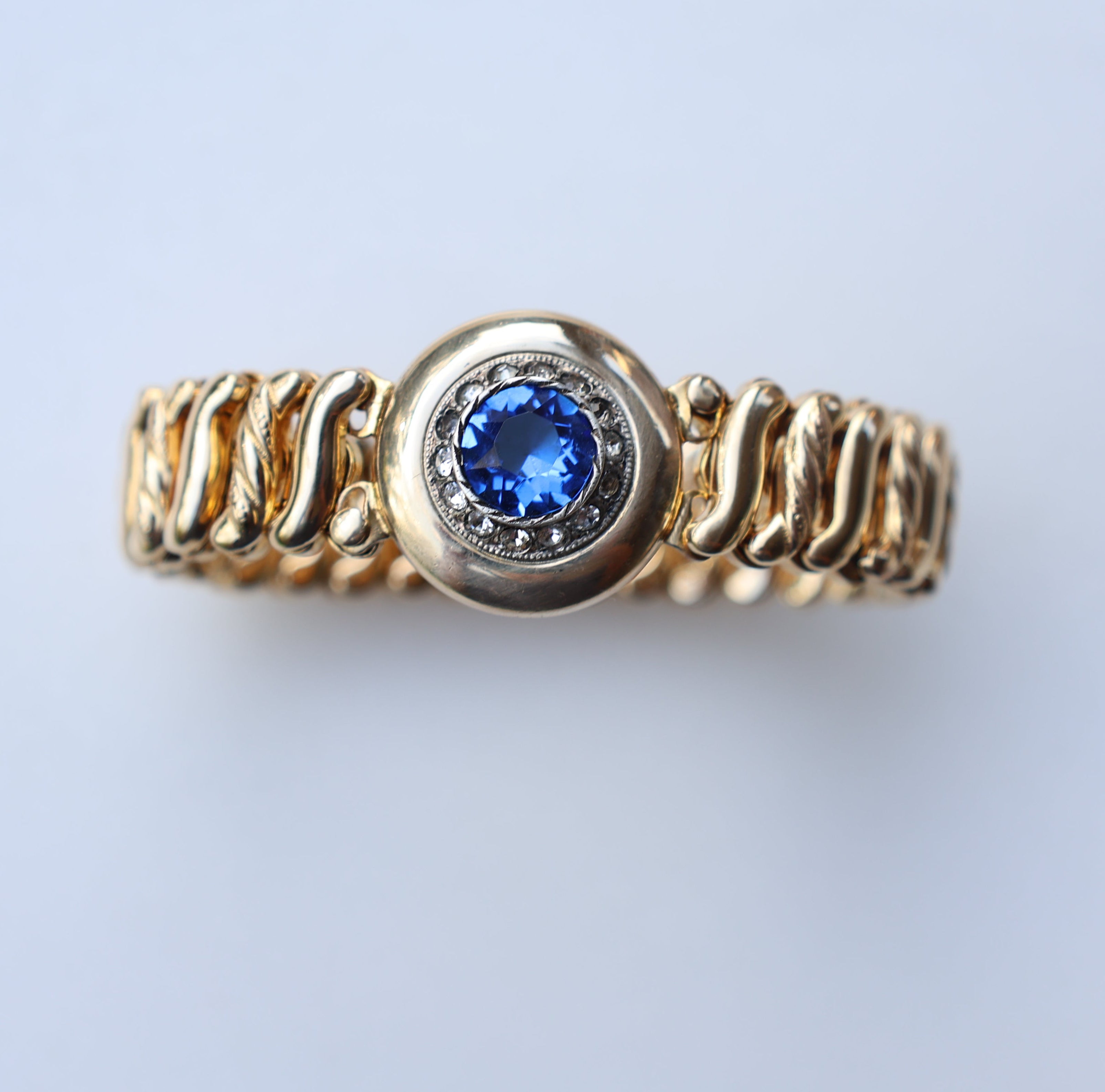 Vivian Grace Vintage Bracelet Vintage Gold Filled Sweetheart Expansion Bracelet - Blue Glass Gemstone (circa 1930)