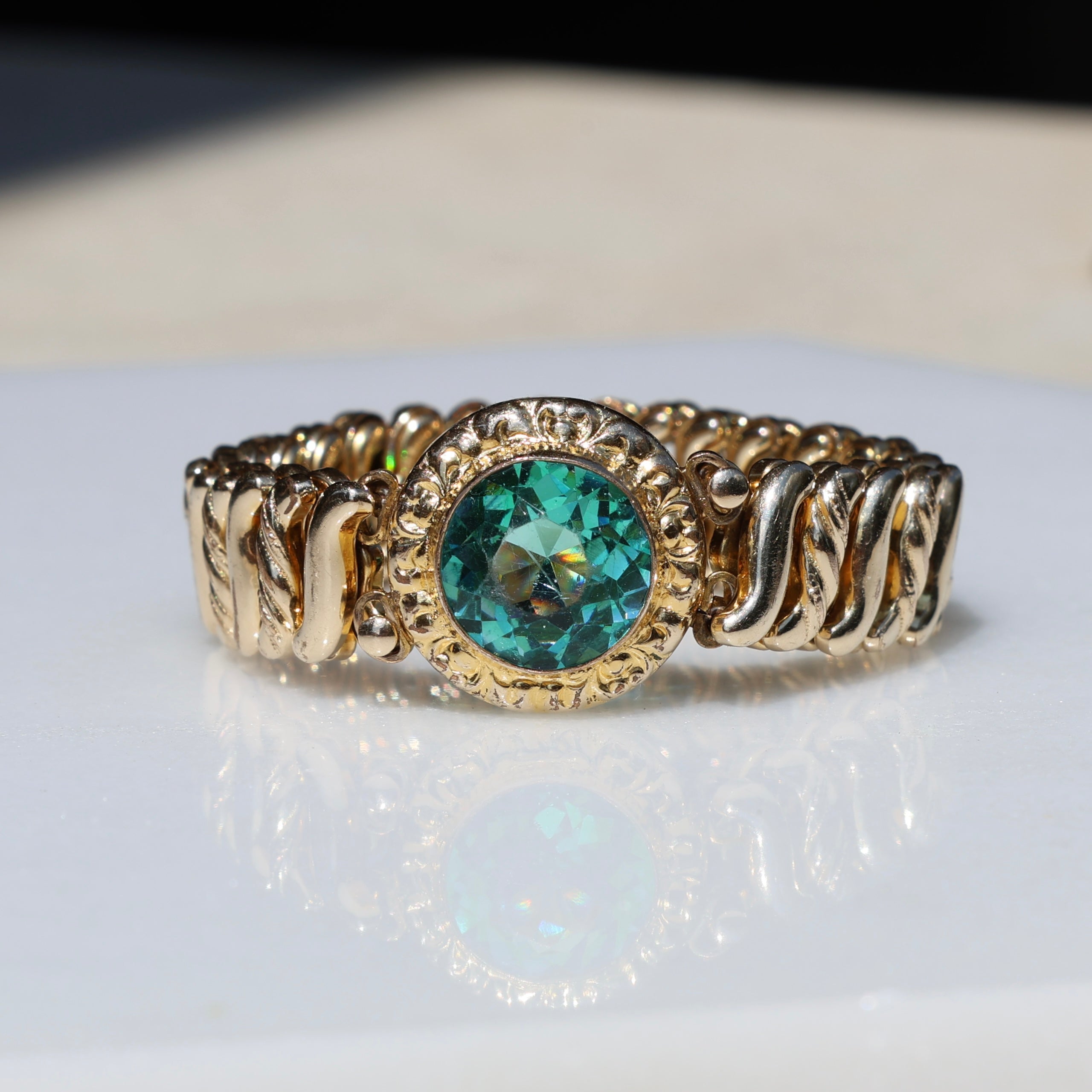 Vivian Grace Vintage Bracelet Vintage Gold Filled Sweetheart Expansion Bracelet - Teal Glass Gemstone (circa 1930)