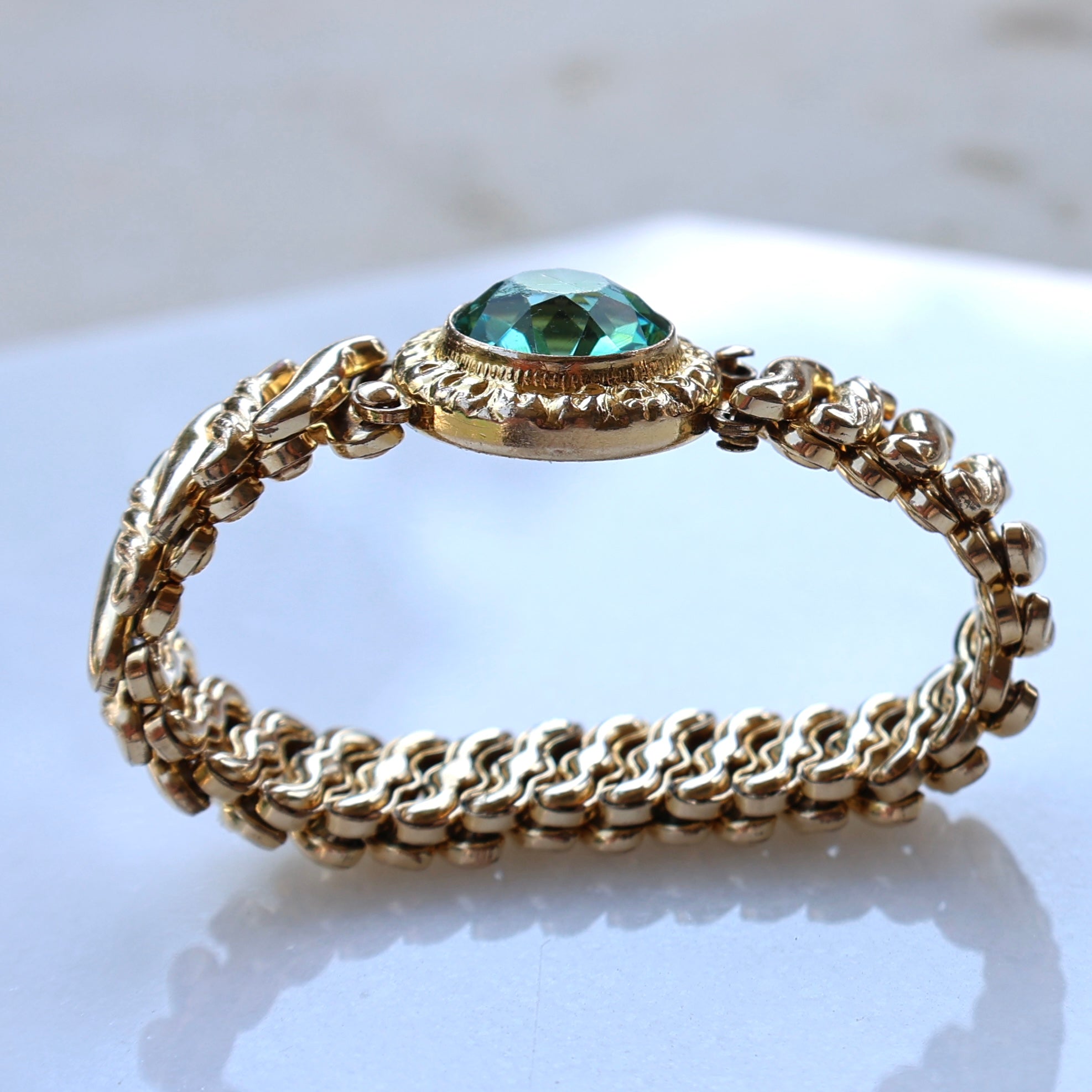 Vivian Grace Vintage Bracelet Vintage Gold Filled Sweetheart Expansion Bracelet - Teal Glass Gemstone (circa 1930)