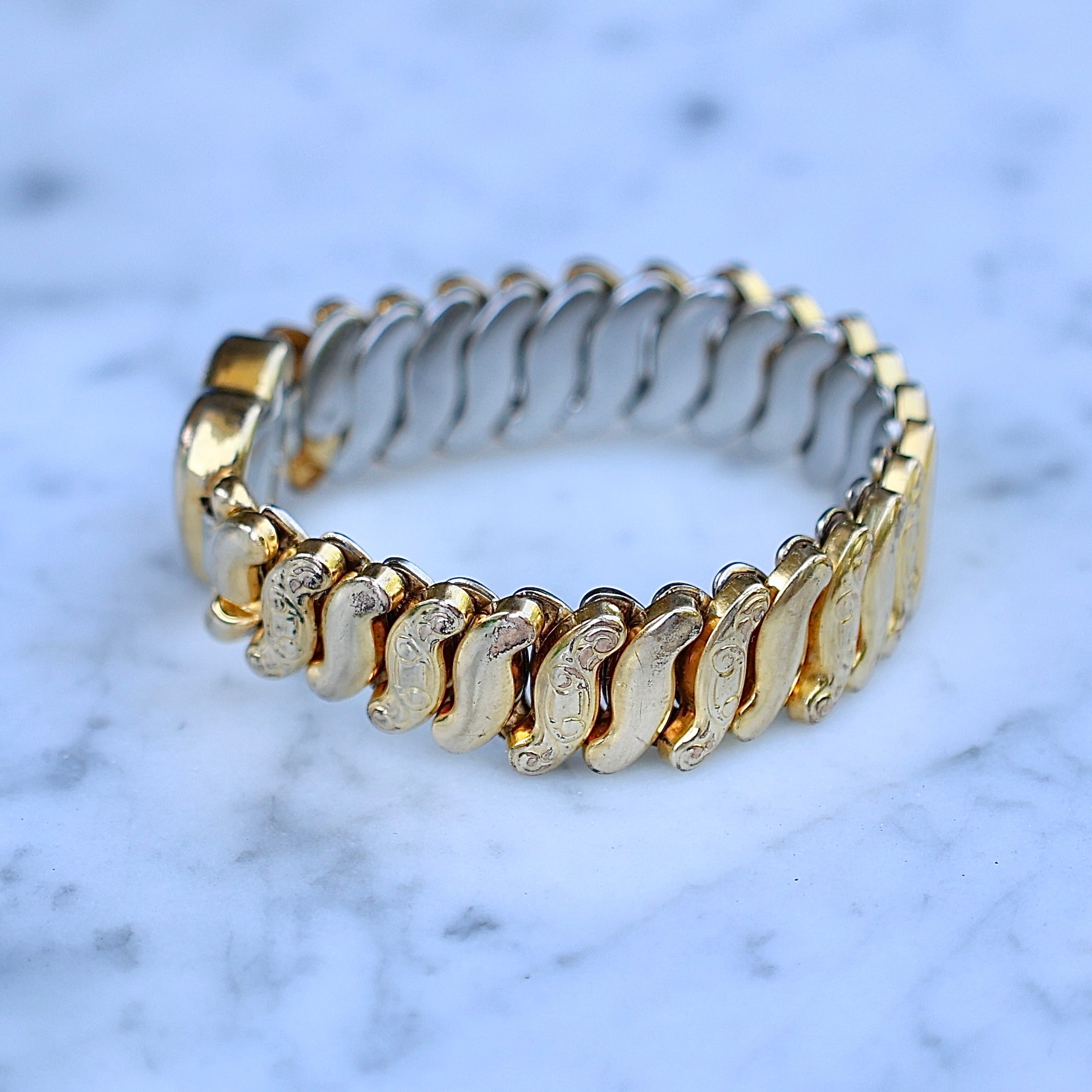 Vivian Grace Vintage Gold Co-Star Gold Filled Sweetheart Bracelet - Vintage