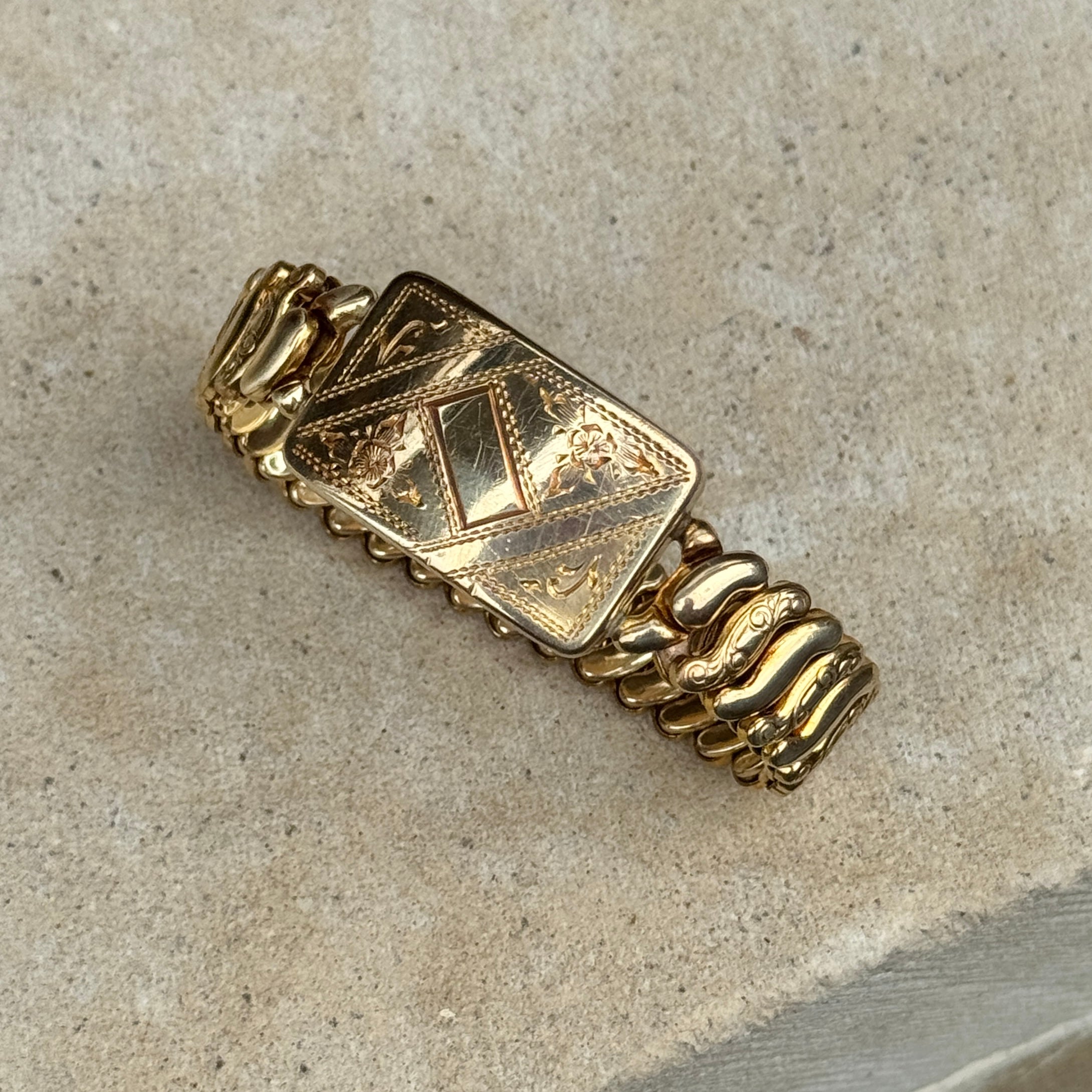 Vivian Grace Vintage Gold Etched Floral Gold Filled Sweetheart Bracelet - Vintage