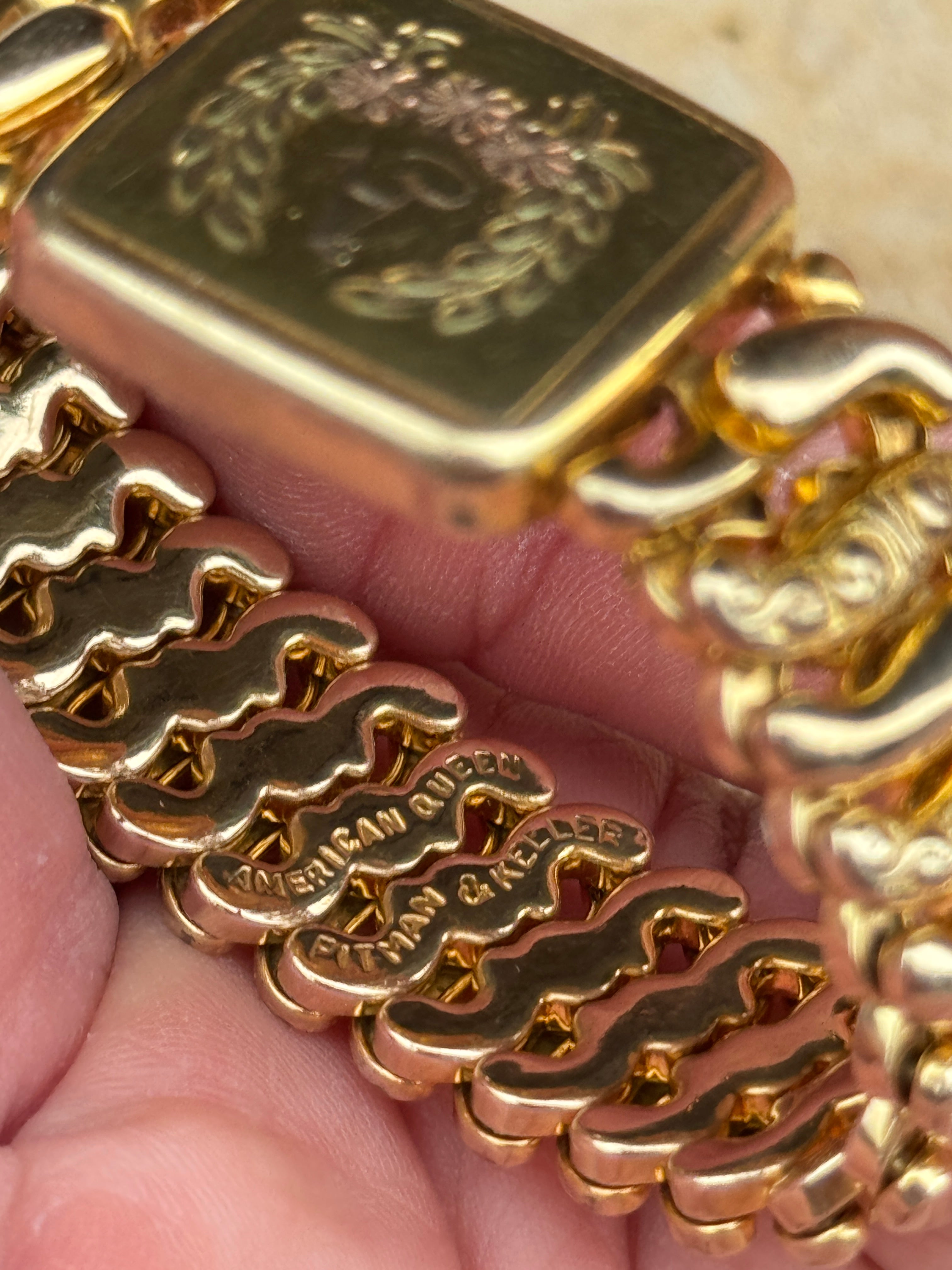 Vivian Grace Vintage Gold Monogram ‘A’ Gold Filled Sweetheart Bracelet - Vintage