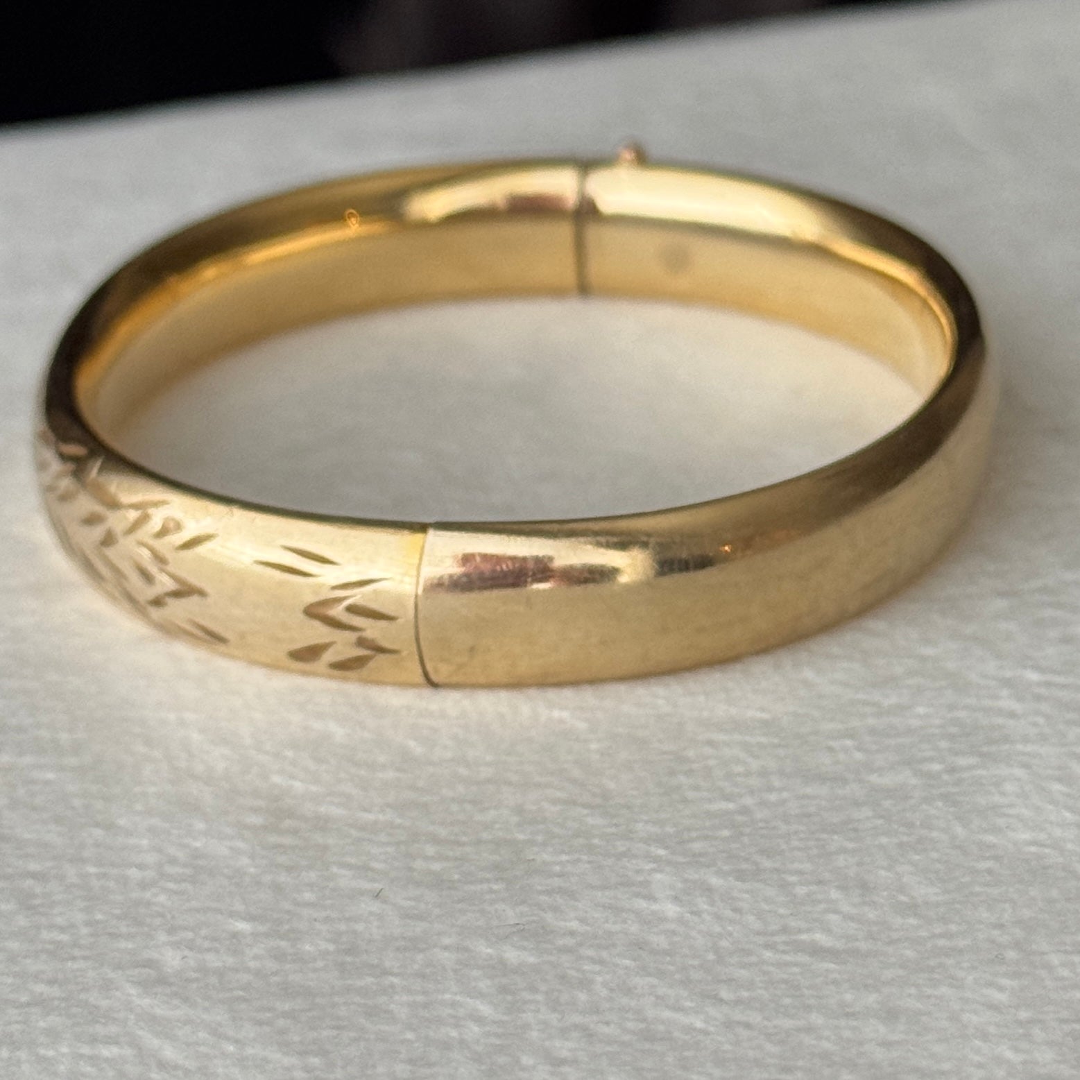 Vivian Grace Vintage Gold Vintage Mid Century 12k Gold-Filled Floral Etched Bangle Bracelet