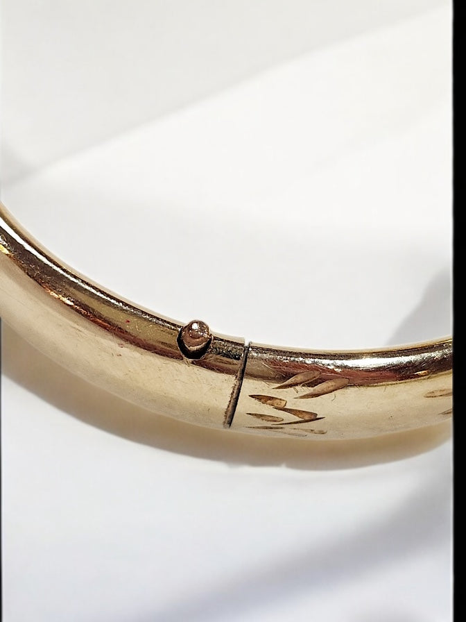 Vivian Grace Vintage Gold Vintage Mid Century 12k Gold-Filled Floral Etched Bangle Bracelet