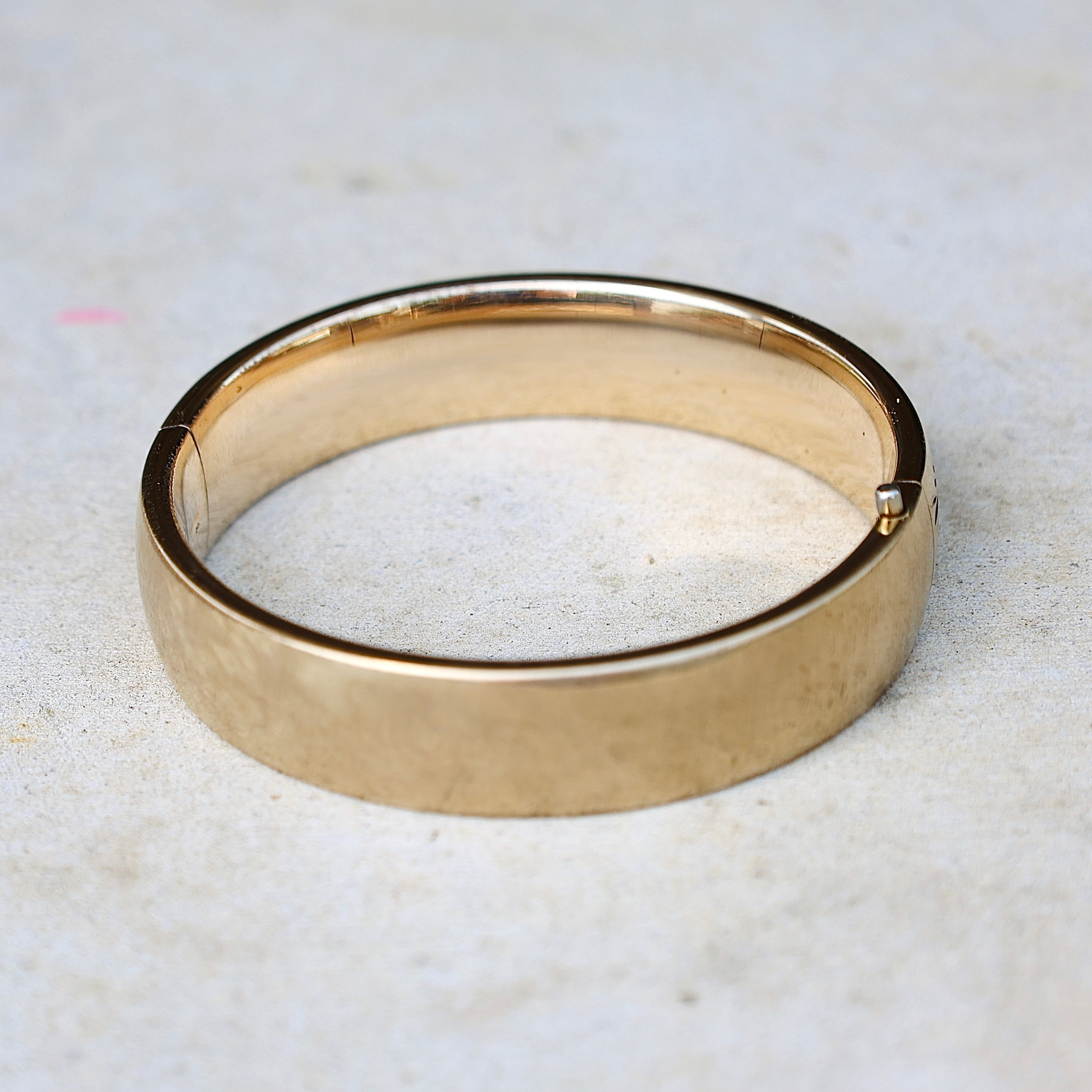 Vivian Grace Vintage Gold Vintage Mid-Century 12k Gold-Filled Floral Etched Bangle Bracelet