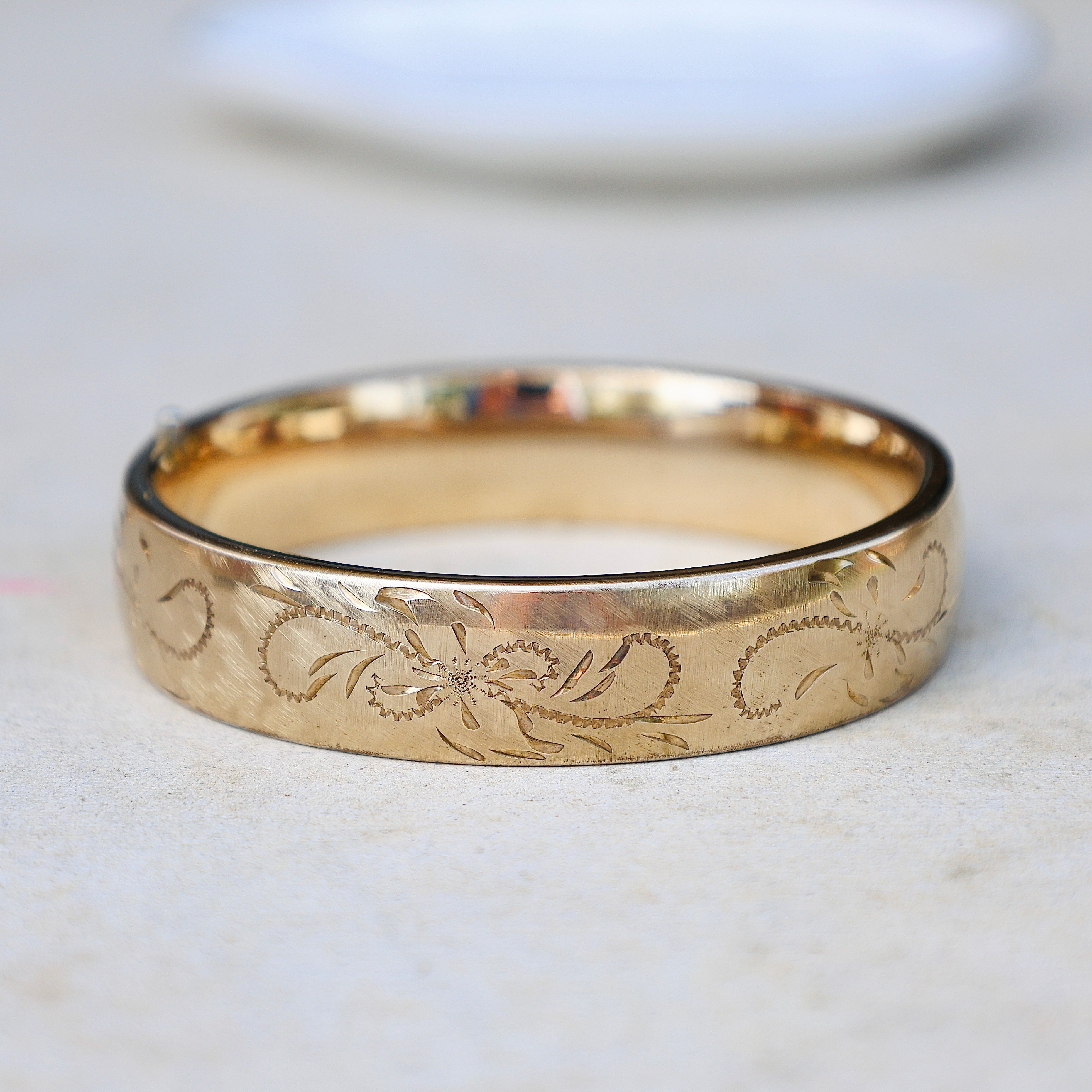 Vivian Grace Vintage Gold Vintage Mid-Century 12k Gold-Filled Floral Etched Bangle Bracelet
