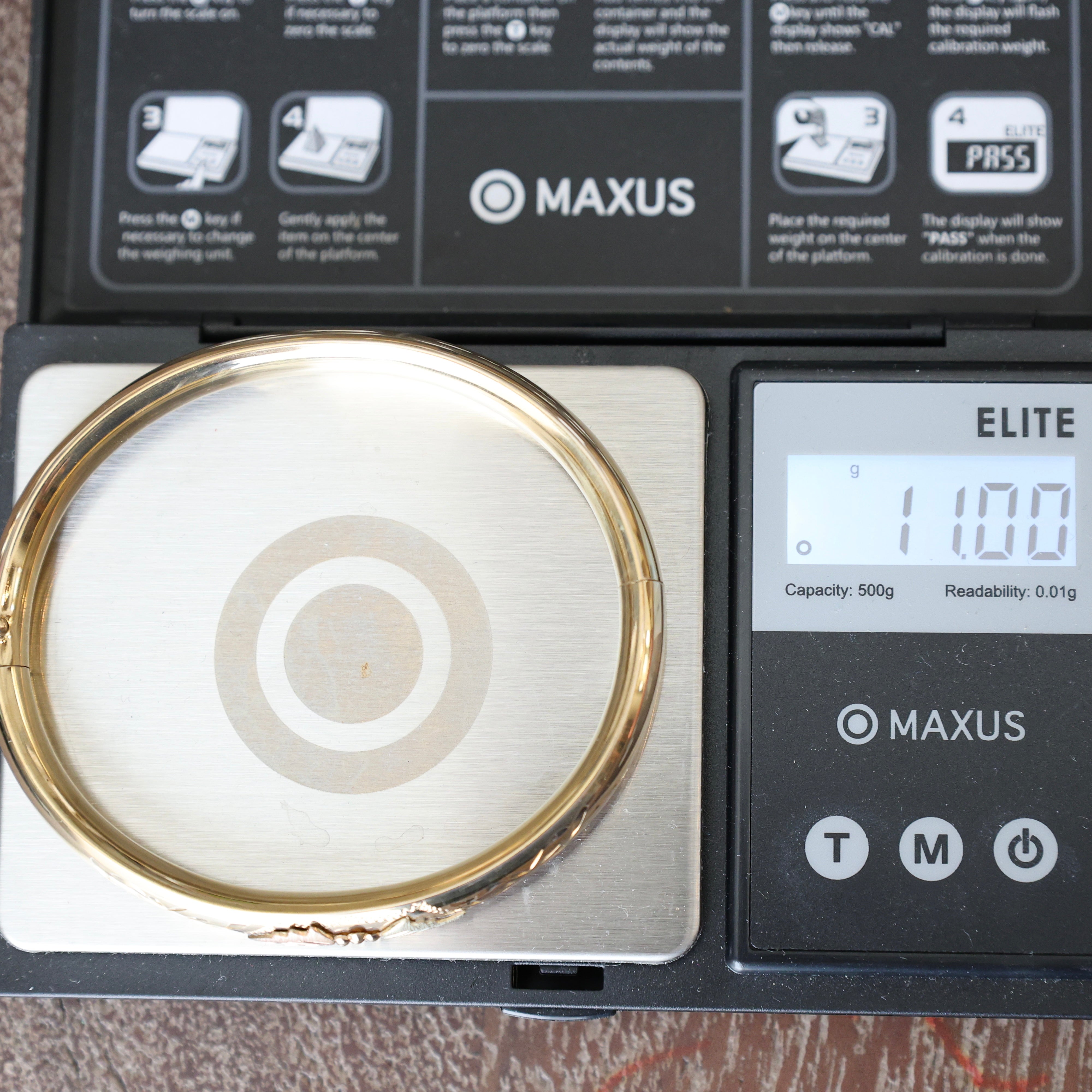 Vivian Grace Vintage Gold Vintage Mid Century 14k Gold-Filled Floral Etched Bangle Bracelet