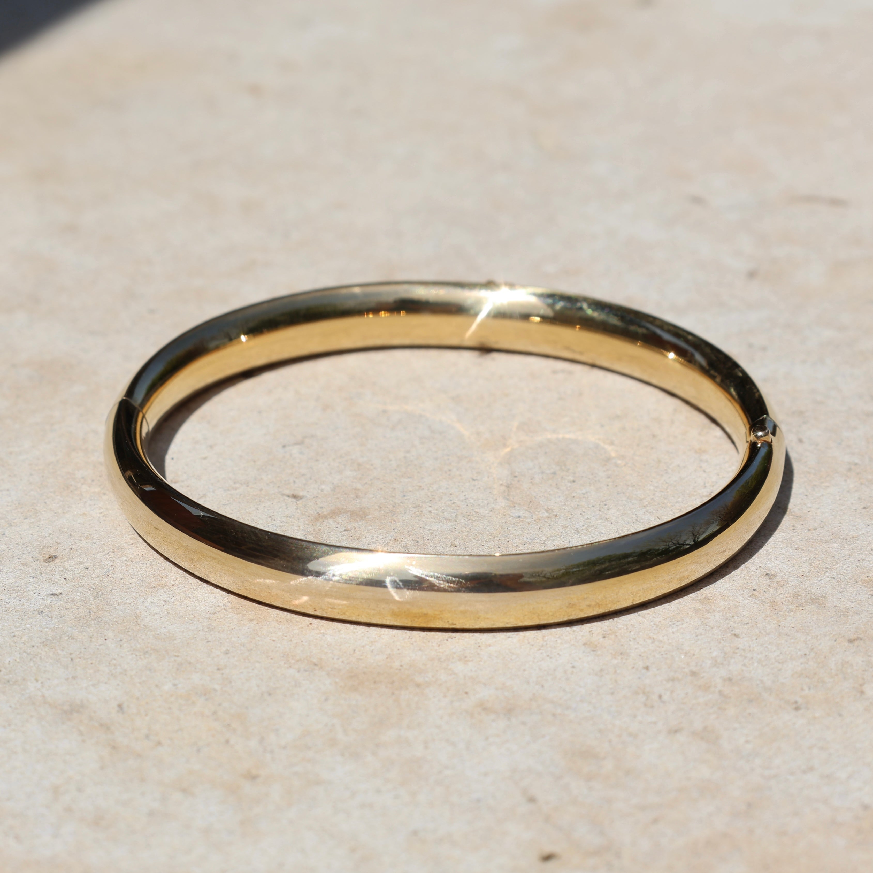 Vivian Grace Vintage Gold Vintage Mid Century 14k Gold-Filled Floral Etched Bangle Bracelet