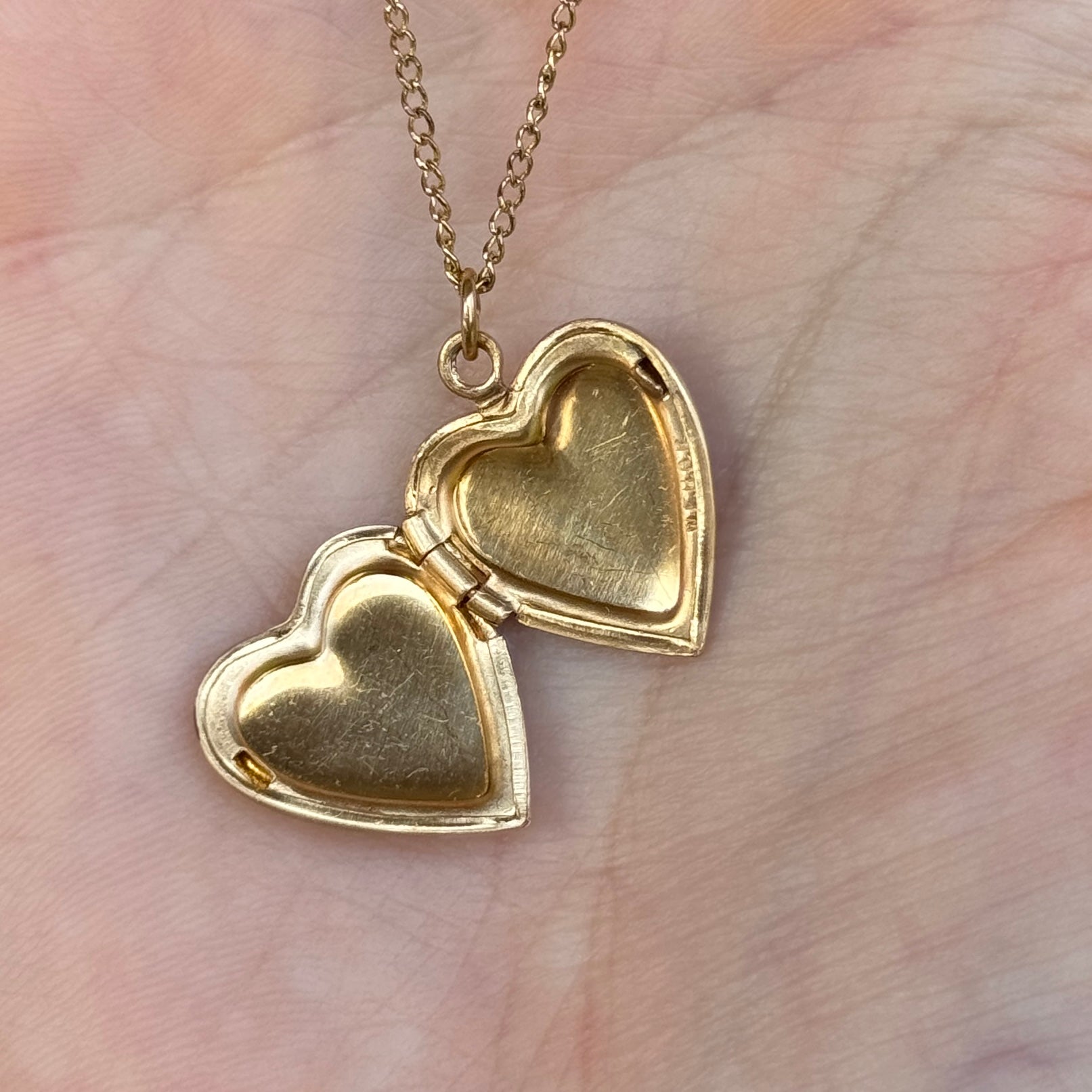 Vivian Grace Vintage Necklace Vintage Floral Heart Locket - 12k Gold Filled