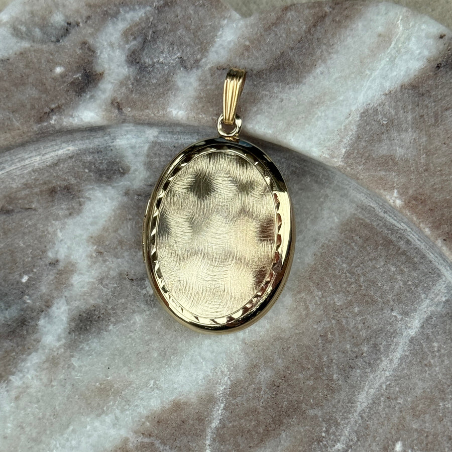 Vivian Grace Vintage Pendant Gold Vintage Oval Etched Locket- 12k Gold Filled